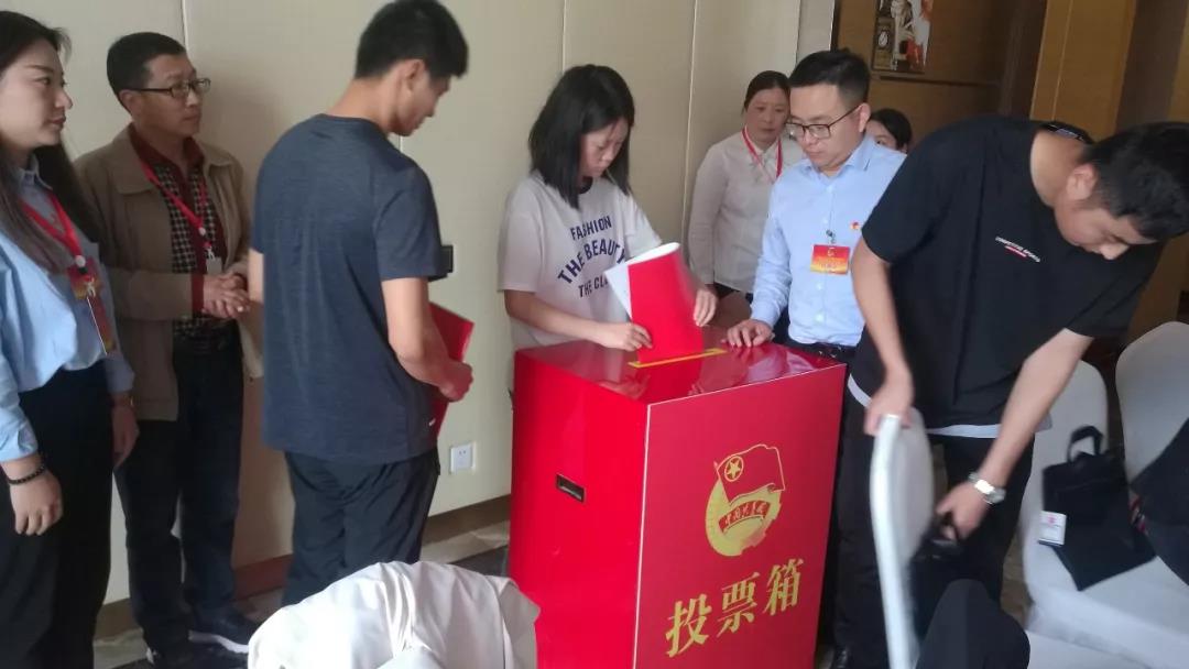 当海乐遇到共青团(图4)